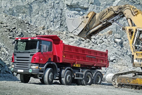 CAMION BENNE